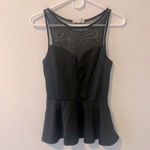 Super cute form fitting black top w mesh
